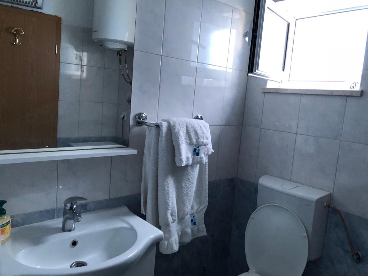 Apartment Nikola Blace